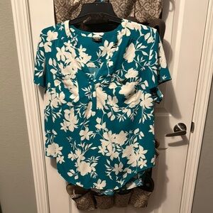 Floral Teal and White Women's Top